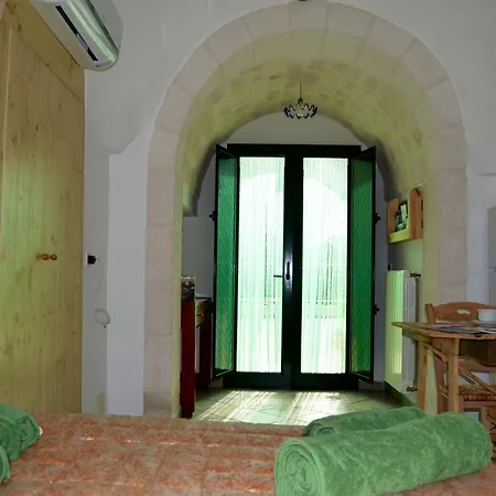 Trullo Al Monte * Ceglie Messapica