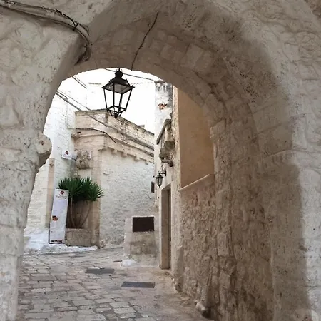 Trullo Al Monte Bed & Breakfast